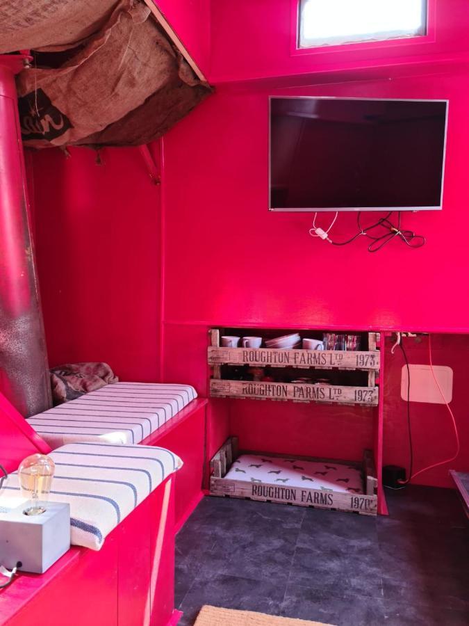 Kaleb The Combine Hotel Бостън Екстериор снимка